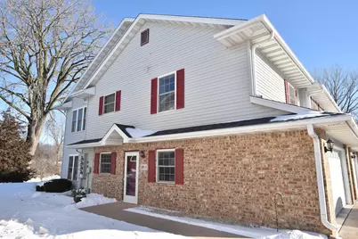 326  Kettle Moraine Dr #1, Slinger, WI 53086 - Photo 25