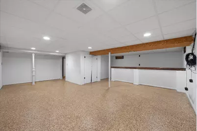 8100 W Green Tree Rd, Milwaukee, WI 53223 - Photo 17