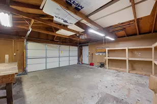 8100 W Green Tree Rd, Milwaukee, WI 53223 - Photo 25