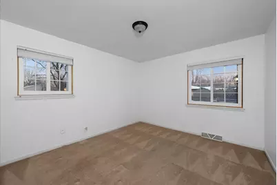 8100 W Green Tree Rd, Milwaukee, WI 53223 - Photo 9