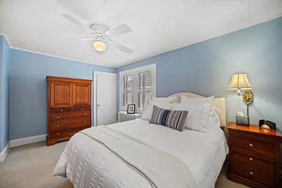 4917 N Bartlett Ave, Whitefish Bay, WI 53217 - Photo 31