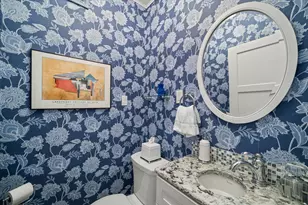 4917 N Bartlett Ave, Whitefish Bay, WI 53217 - Photo 19