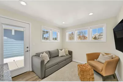 307 E Pier St, Port Washington, WI 53074 - Photo 27