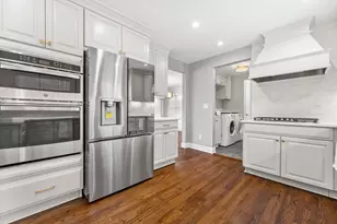 850 Janacek Rd, Brookfield, WI 53045 - Photo 7