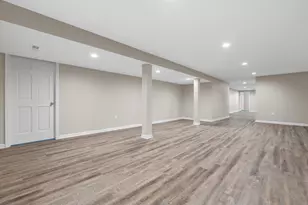 850 Janacek Rd, Brookfield, WI 53045 - Photo 43