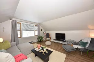 3370 S Howell Ave, Milwaukee, WI 53207 - Photo 17