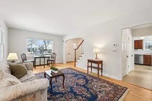 120 W Henry Clay St, Whitefish Bay, WI 53217 - Photo 5