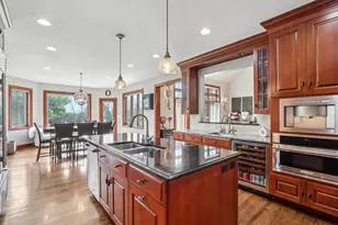 14165 Lindsay Dr, Brookfield, WI 53005 - Photo 3