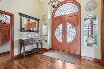 14165  Lindsay Dr, Brookfield, WI 53005 - Photo 5