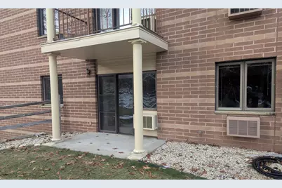 530 N Silverbrook Dr #132, West Bend, WI 53090 - Photo 9