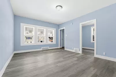 2354 S 16th St, Milwaukee, WI 53215 - Photo 3