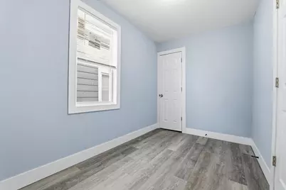 2354 S 16th St, Milwaukee, WI 53215 - Photo 5