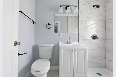 2354 S 16th St, Milwaukee, WI 53215 - Photo 7