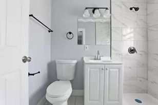 2354 S 16th St, Milwaukee, WI 53215 - Photo 7