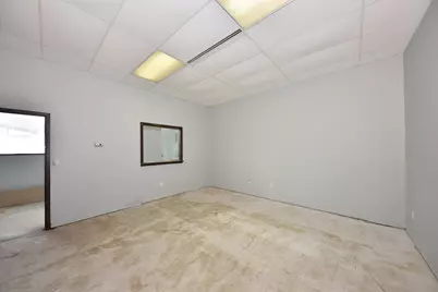 1011  Madison Ave, South Milwaukee, WI 53172 - Photo 9