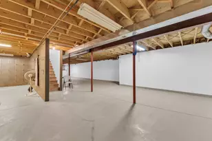 N65W15278 Blue Heron Dr, Menomonee Falls, WI 53051 - Photo 37