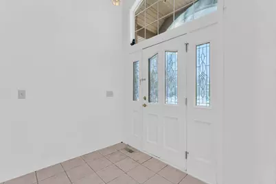 N65W15278  Blue Heron Dr, Menomonee Falls, WI 53051 - Photo 3