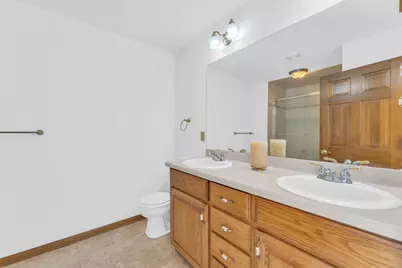 N65W15278  Blue Heron Dr, Menomonee Falls, WI 53051 - Photo 31