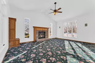 N65W15278 Blue Heron Dr, Menomonee Falls, WI 53051 - Photo 7