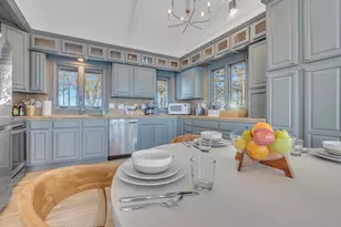 12435 Lakeshore Rd, Centerville, WI 53015 - Photo 9