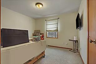 5417 32nd St, Kenosha, WI 53144 - Photo 11