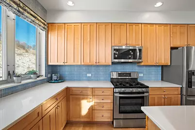 1924 N Booth St, Milwaukee, WI 53212 - Photo 11