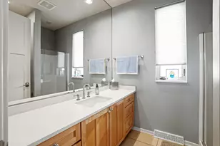 1924 N Booth St, Milwaukee, WI 53212 - Photo 29