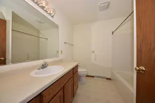 1687 Nature Trail, Hartford, WI 53027 - Photo 13