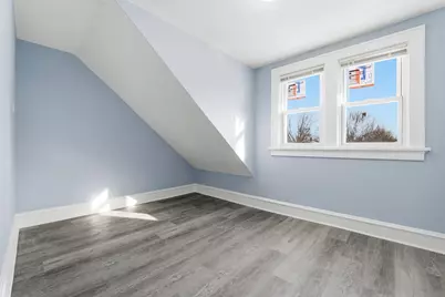 5257 N 34th St, Milwaukee, WI 53209 - Photo 9