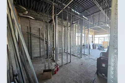 5861 S Packard Ave, Cudahy, WI 53110 - Photo 9