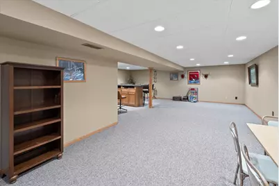 5923  Sunny Ln, Cedarburg, WI 53024 - Photo 27