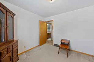 5923 Sunny Ln, Cedarburg, WI 53024 - Photo 25