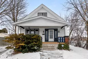 1014 S 20th St, Manitowoc, WI 54220 - Photo 1