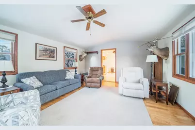 424  Fremont St, Plymouth, WI 53073 - Photo 17