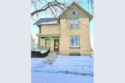 210 N 8th St, Watertown, WI 53094 - Photo 1