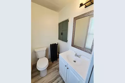 210 N 8th St, Watertown, WI 53094 - Photo 15