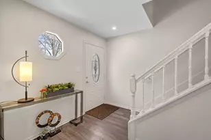 627 N Dries St, Saukville, WI 53080 - Photo 3