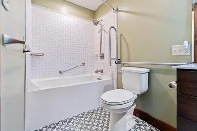 123  Hamilton St, West Salem, WI 54669 - Photo 9