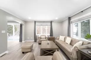 7508 W Mequon Square Dr, Mequon, WI 53092 - Photo 11