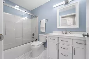 7508 W Mequon Square Dr, Mequon, WI 53092 - Photo 23