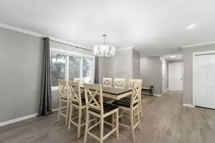 7508 W Mequon Square Dr, Mequon, WI 53092 - Photo 13