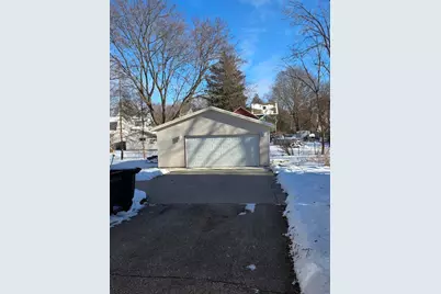 175 N Park St, Whitewater, WI 53190 - Photo 3