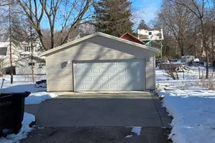 175 N Park St, Whitewater, WI 53190 - Photo 3