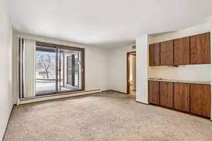 5200 S Tuckaway Blvd, Greenfield, WI 53221 - Photo 21