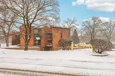 5200 S Tuckaway Blvd #107A, Greenfield, WI 53221 - Photo 1