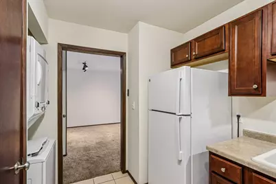 5200 S Tuckaway Blvd #107A, Greenfield, WI 53221 - Photo 15
