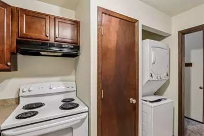 5200 S Tuckaway Blvd #107A, Greenfield, WI 53221 - Photo 15