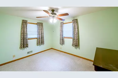 7535  25th Ave, Kenosha, WI 53143 - Photo 9