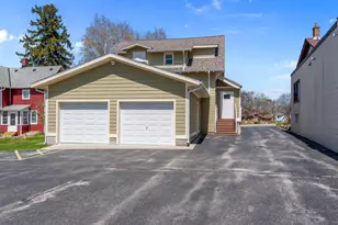 N90W16995 Appleton Ave, Menomonee Falls, WI 53051 - Photo 3