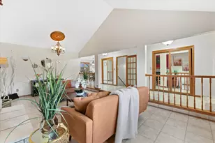 7170 S Countryside Dr, Franklin, WI 53132 - Photo 5